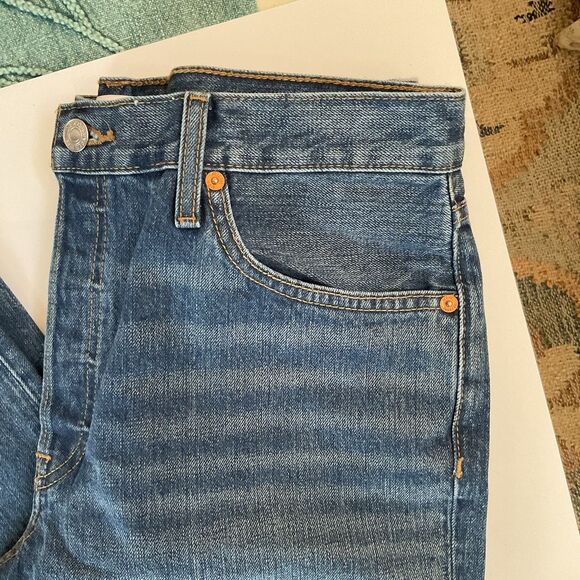 Re/Done Jeans Women's 34 Bay Fade Med Wash Straight Leg Button Front NWT - Picture 15 of 16